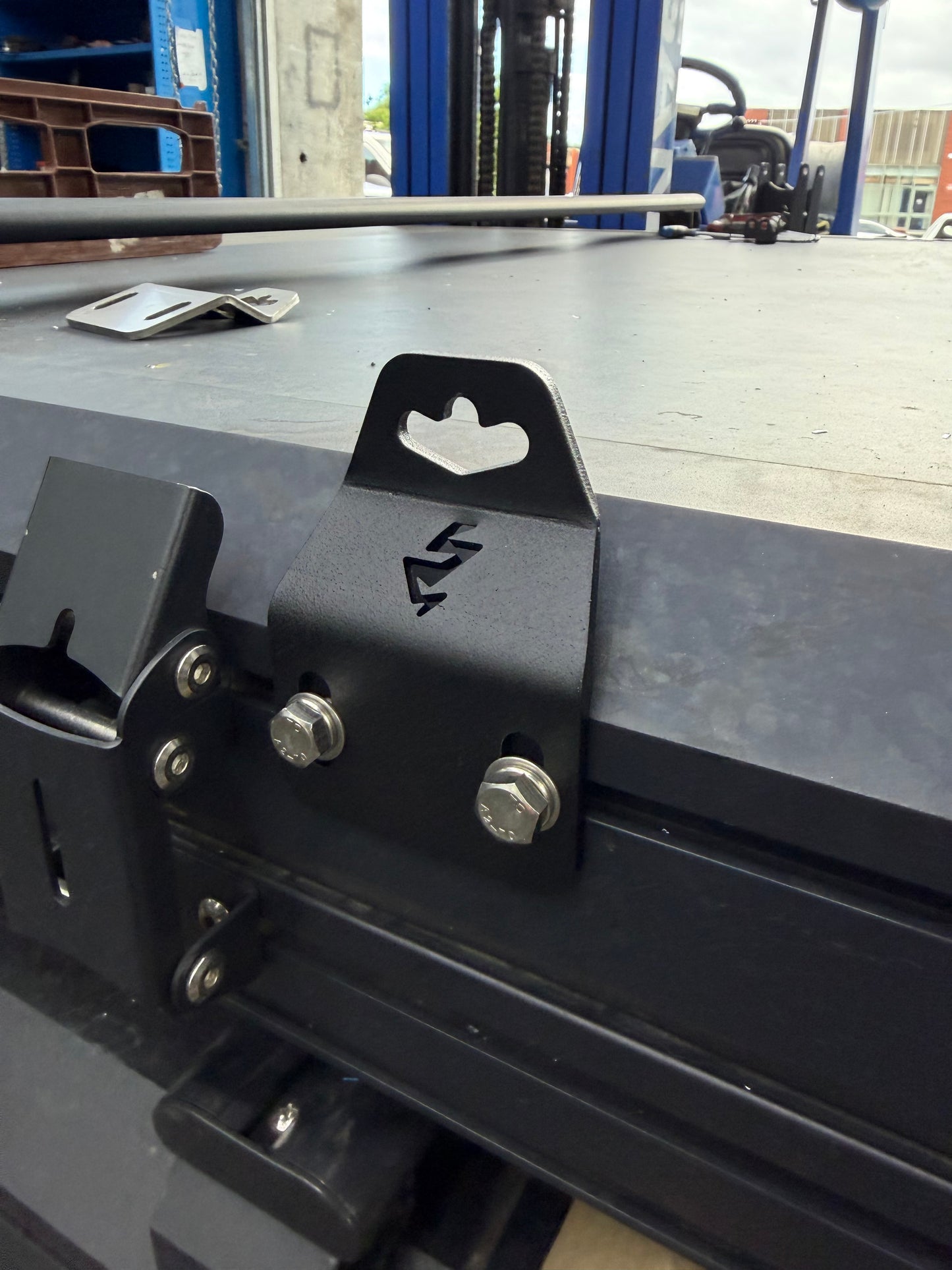 RTT TIE DOWN POINTS